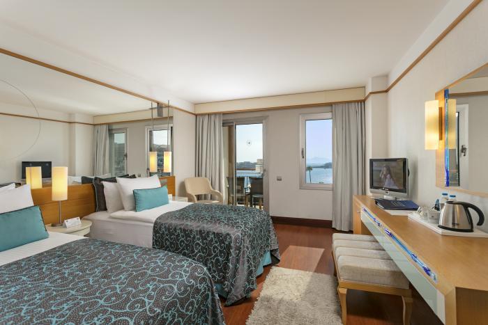 Kefaluka Hotel 5*