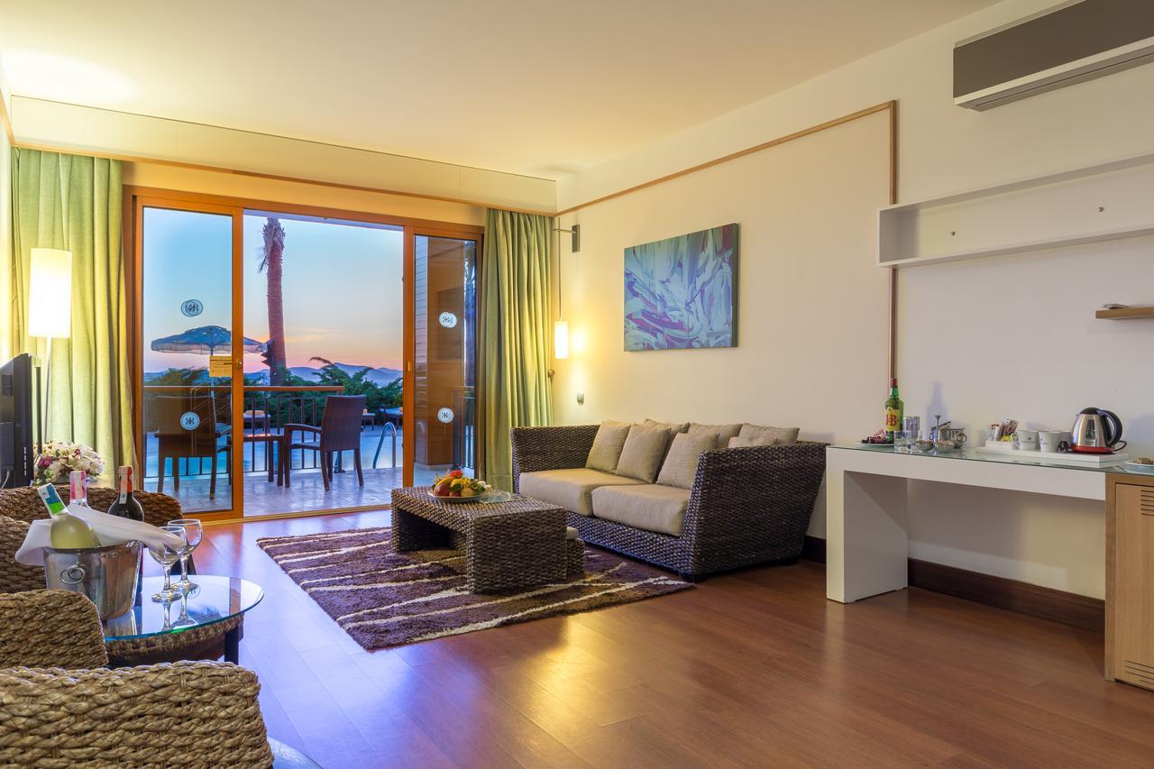 Hotel Kefaluka 5*